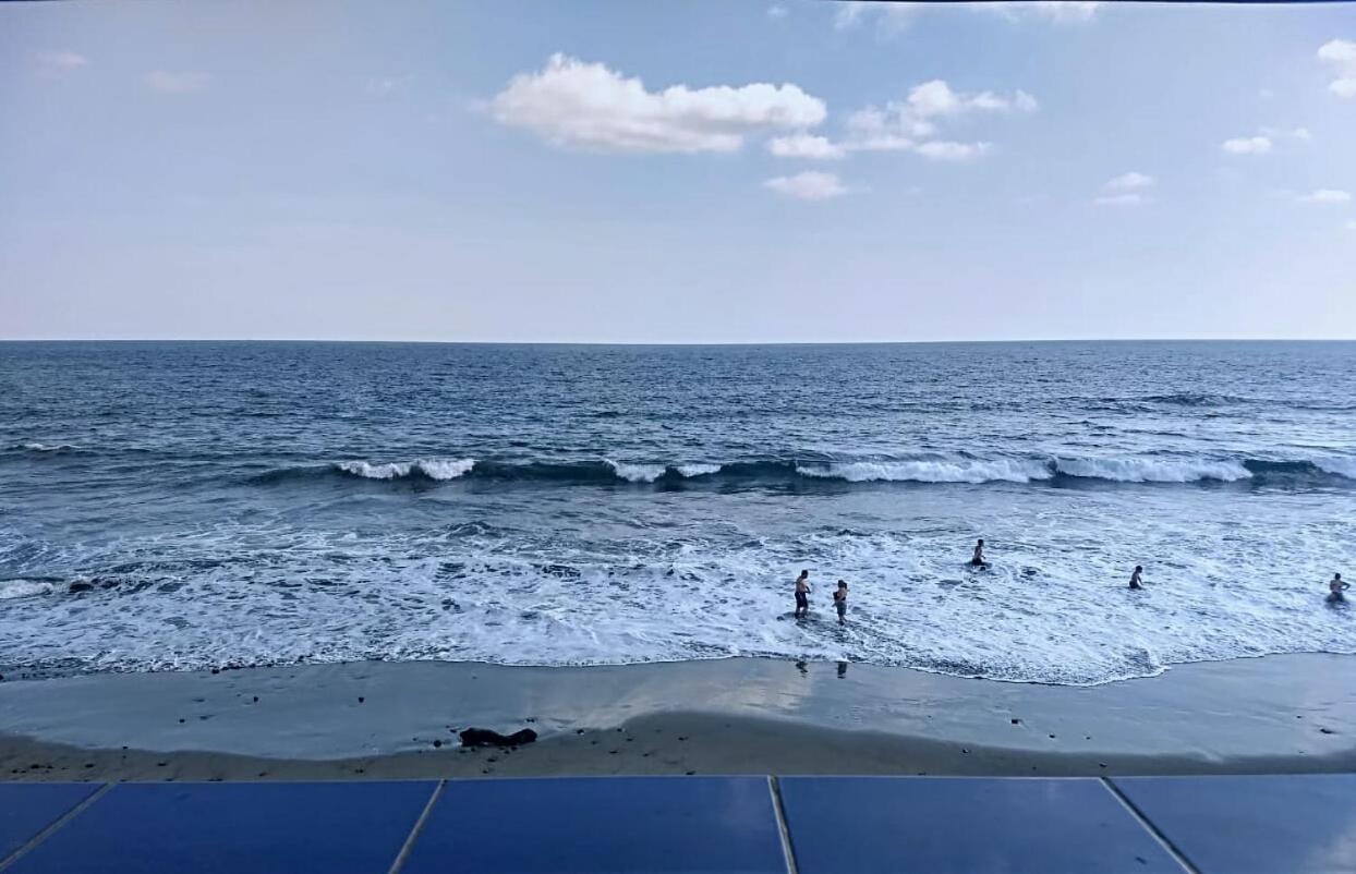 Playa El Obispo A La Marea Building La Libertad Lägenhet Exteriör bild